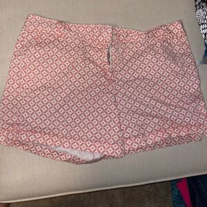 New York & Company pink patterned shorts.